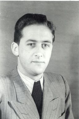Bild: Portraitfoto von Jurij Meřćin