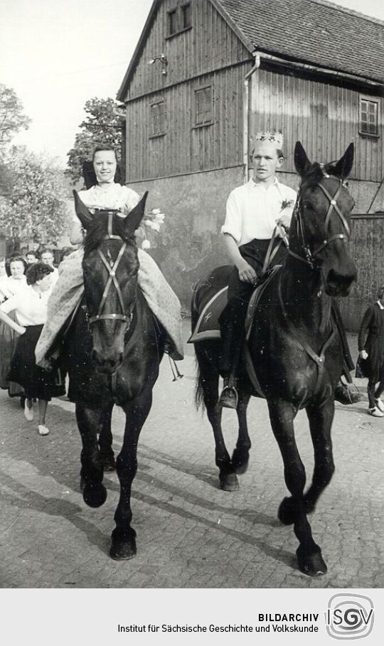 Maibaumwerfen in Radibor