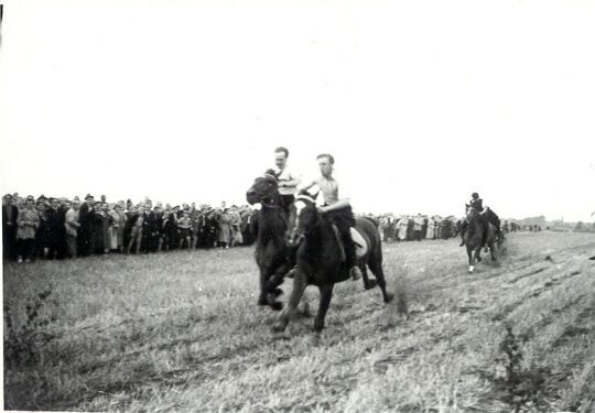 Stoppelreiten in Groß Särchen