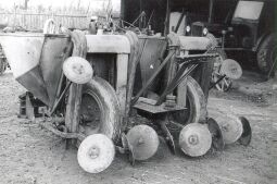 Bild: Landwirtschaftliches Gerät in Panschwitz-Kuckau