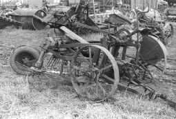 Bild: Landwirtschaftliches Gerät in Panschwitz-Kuckau