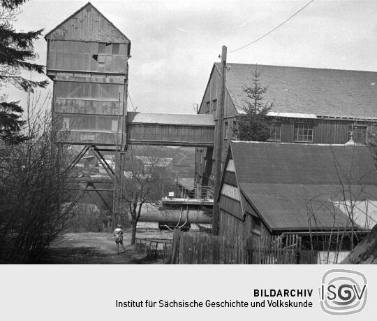 Ortsansicht mit Schachtanlagen in Altenberg