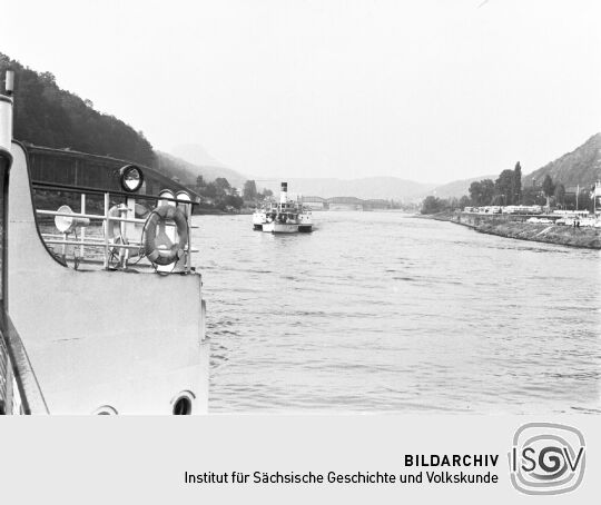 Dampferfahrt auf der Elbe