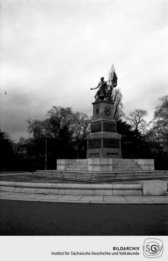 Sowjetisches Ehrenmal auf dem Platz der Einheit