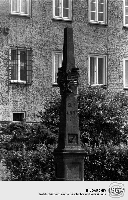 Postsäule in Altenberg
