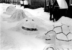 Bild: Schneefiguren in Geising