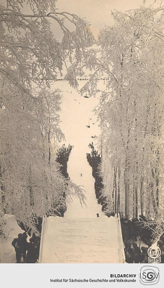 Skispringen auf der Schanze in Frauenstein