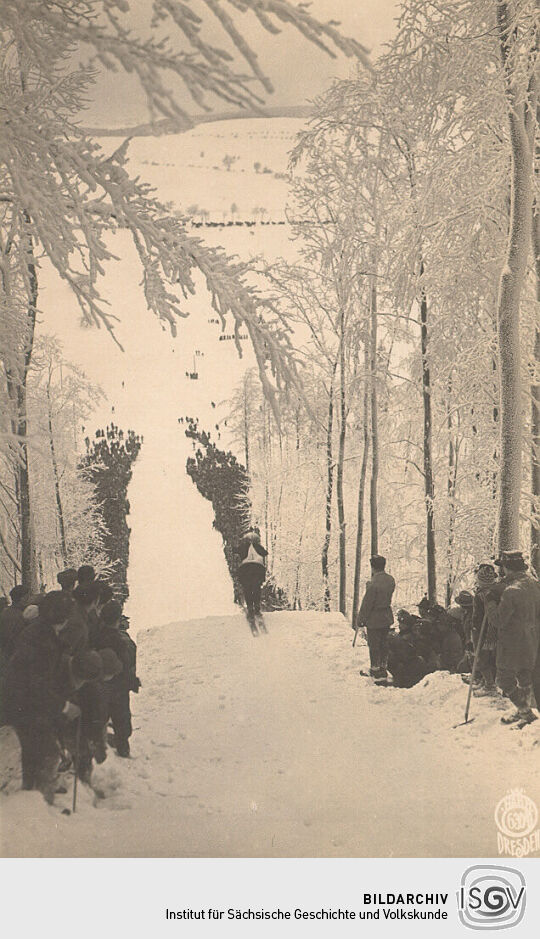 Skispringen auf der Schanze in Frauenstein