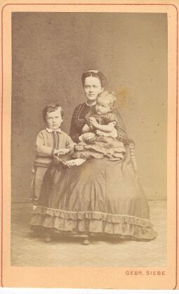 Frau von Lohneker, geborene Eckhard