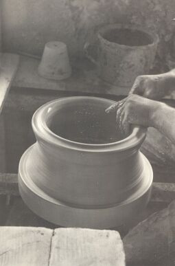 Bild: In der Töpferwerkstatt Lehmann in Neukirch