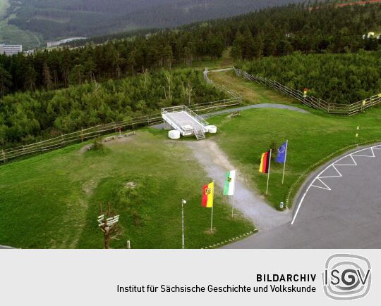 Aussichtsplattform auf der Kuppe des (Großen) Fichtelberges