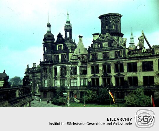 Das zerstörte Dresdner Schloß