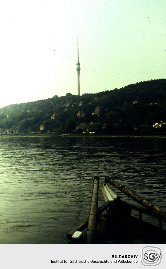 Blick auf Dresden/ Wachwitz und den Fernsehturm