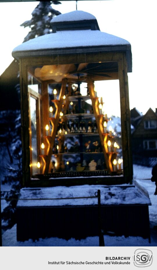 Weihnachtspyramide in Bärenburg