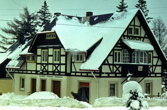 Wohn- und Geschäftshaus in Bärenburg