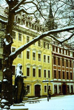 Bild: Hauptstraße in Dresden