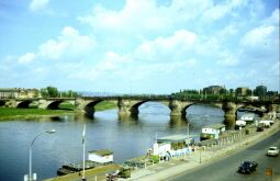 Bild: Elbufer in Dresden