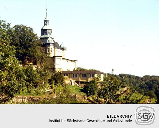 Blick auf das Spitzhaus bei Radebeul