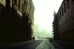 Bild: Blick zur Ruine der Dresdner Frauenkirche