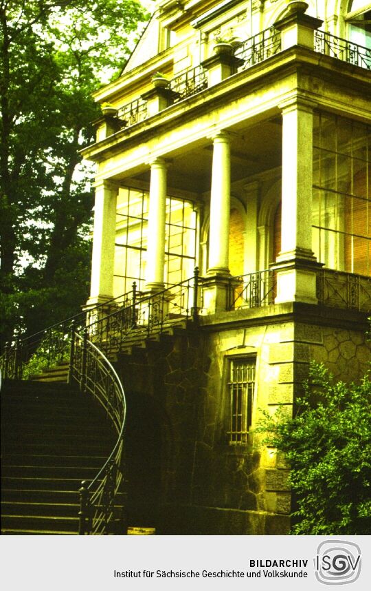 Balkon einer Villa in Dresden-Wachwitz