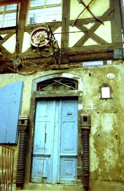 Bild: Meißen - Eingang zur Gaststätte " Vincenz Richter "