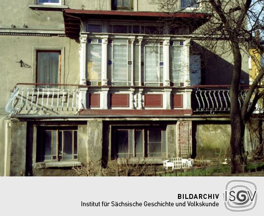 Wohnhaus  mit  Anbau