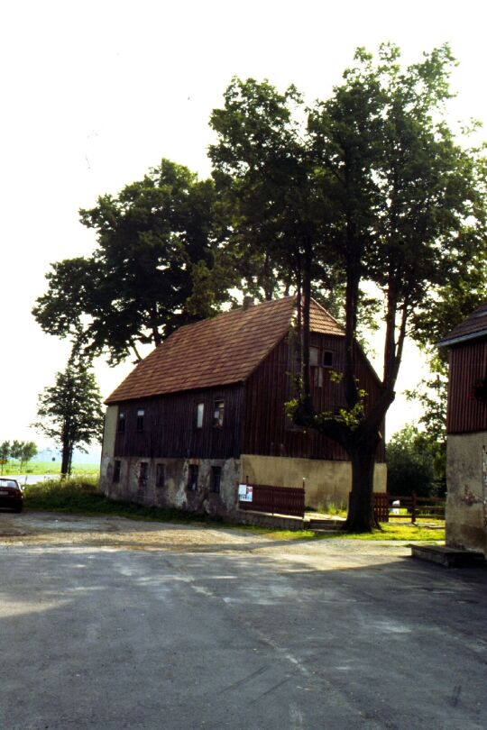 Scheune vom Landgasthof "Dürrer Fuchs" an der B6 in Schmiedefeld