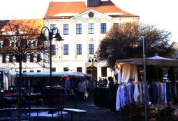 Bild: Wochenmarkt in Radeberg