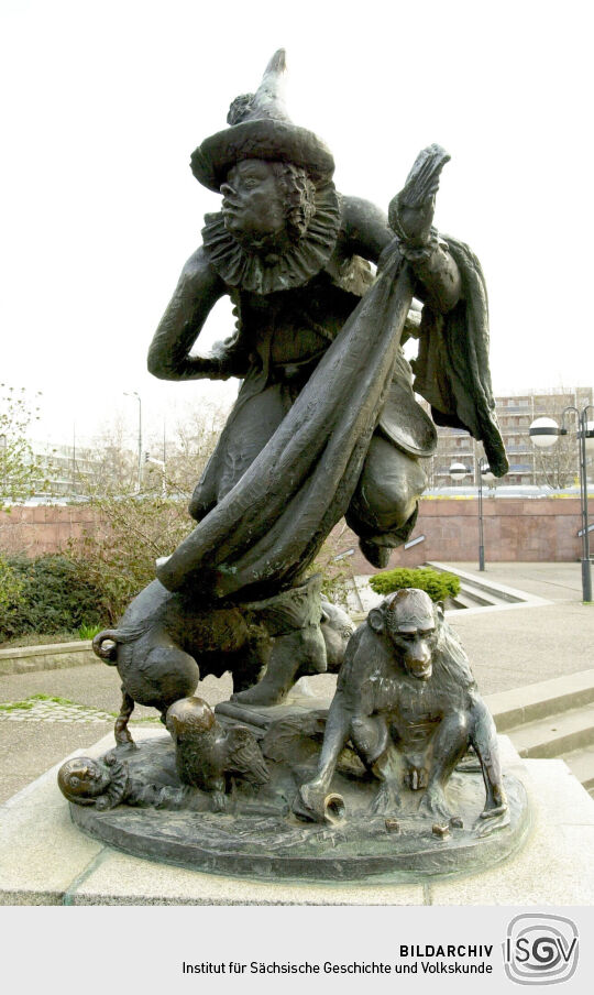 Bronzeplastik von Heinrich Apel