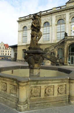 Bild: Ansicht des Johanneums
