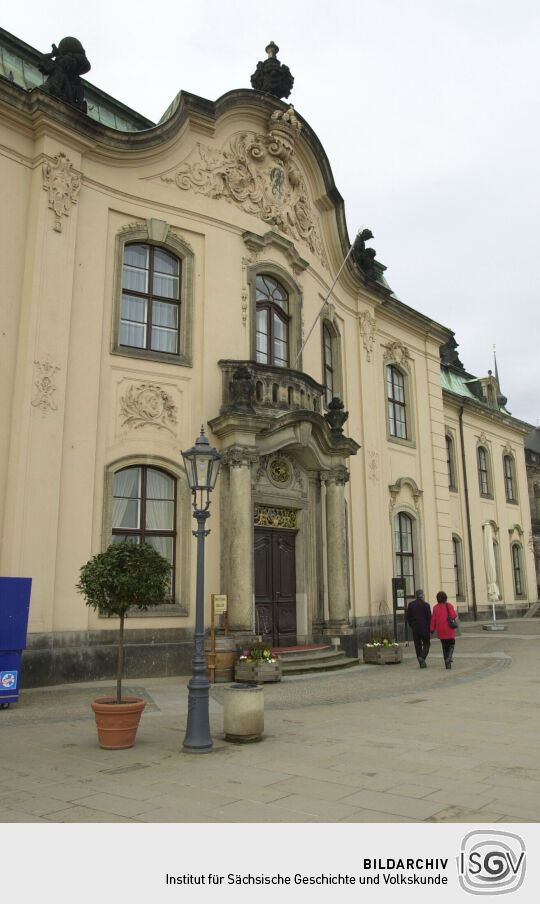 Ansicht der Brühlschen Terrasse mit Sekundogenitur