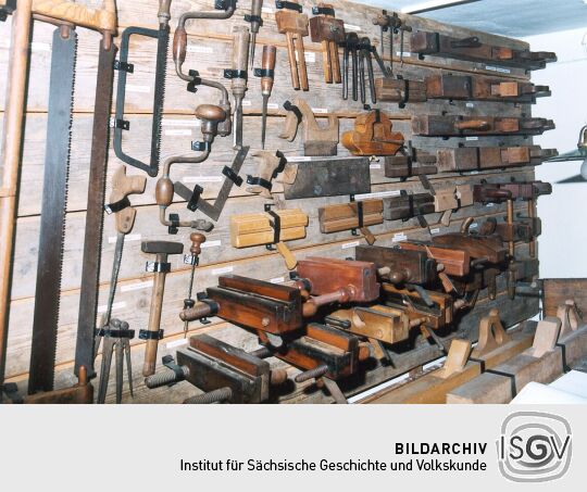 Werkzeuge eines Zimmermanns in Cunewalde