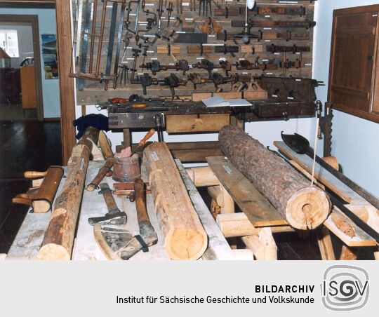 Werkzeuge eines Zimmermanns in Cunewalde
