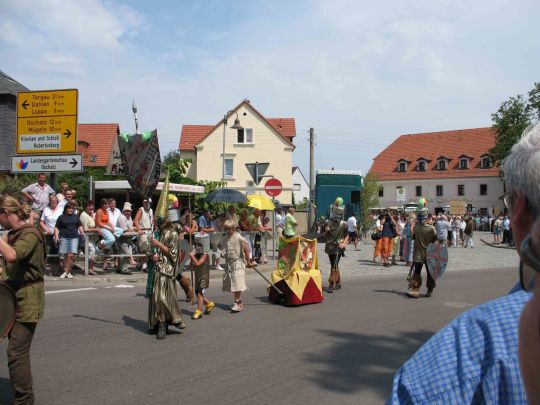 Festumzug zur 800-Jahr-Feier von Wermsdorf