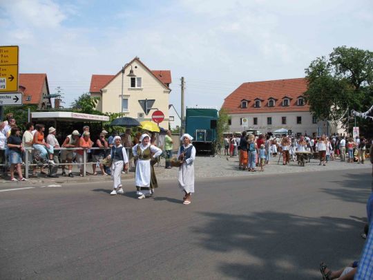 Festumzug zur 800-Jahr-Feier von Wermsdorf