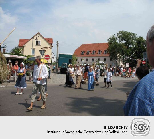 Festumzug zur 800-Jahr-Feier von Wermsdorf