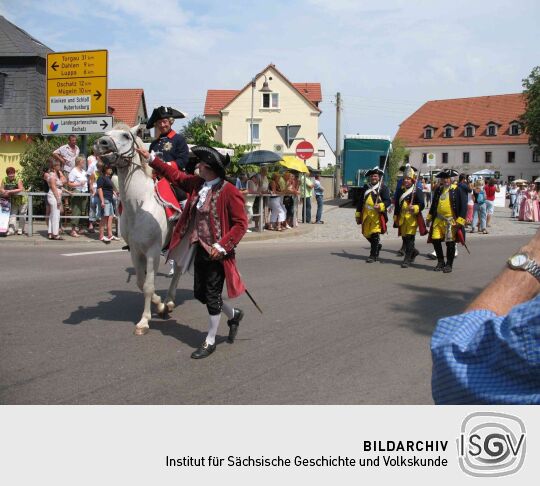 Festumzug zur 800-Jahr-Feier von Wermsdorf