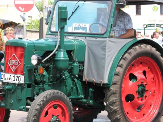 Festumzug zur 800-Jahr-Feier von Wermsdorf