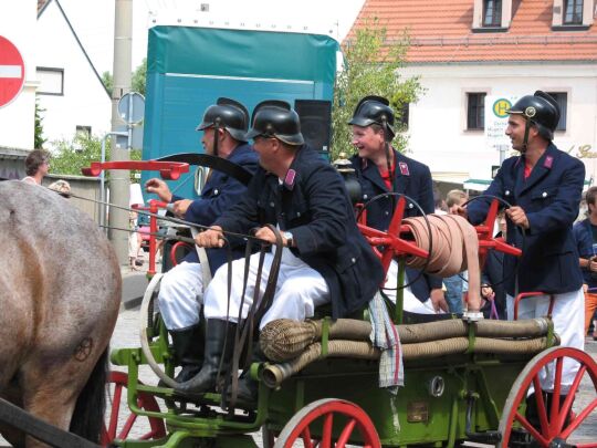 Festumzug zur 800-Jahr-Feier von Wermsdorf