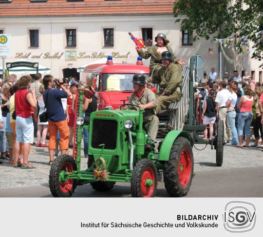 Festumzug zur 800-Jahr-Feier von Wermsdorf