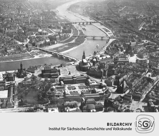 Postkarte: Altstadt und Neustadt