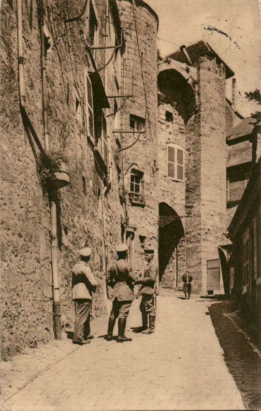 Postkarte: "Laon Porte des Chenizelles"