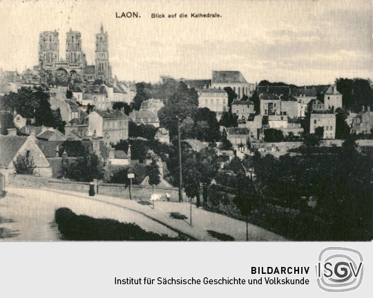 Postkarte: "Laon. Blick auf die Kathedrale"