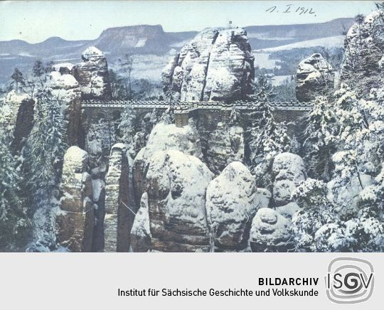 Postkarte: Die Basteibrücke bei Rathen in der Sächsischen Schweiz