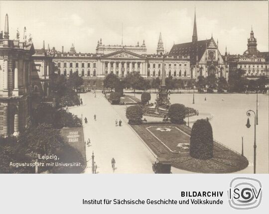 Bildpostkarte "Leipzig, Augustusplatz mit Universität"