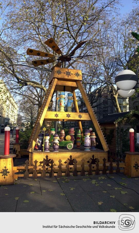 Weihnachtsmarkt in Dresden 2001