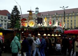 Bild: Ansicht des Striezelmarktes