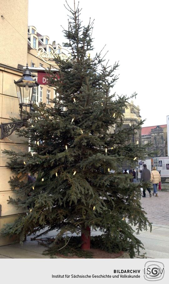 Ansicht eines Dresdner Weihnachtsmarktes