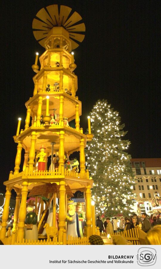 Ansicht des Striezelmarktes in Dresden