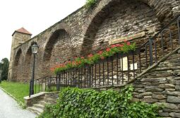 Bild: Stadtmauer in Marienberg